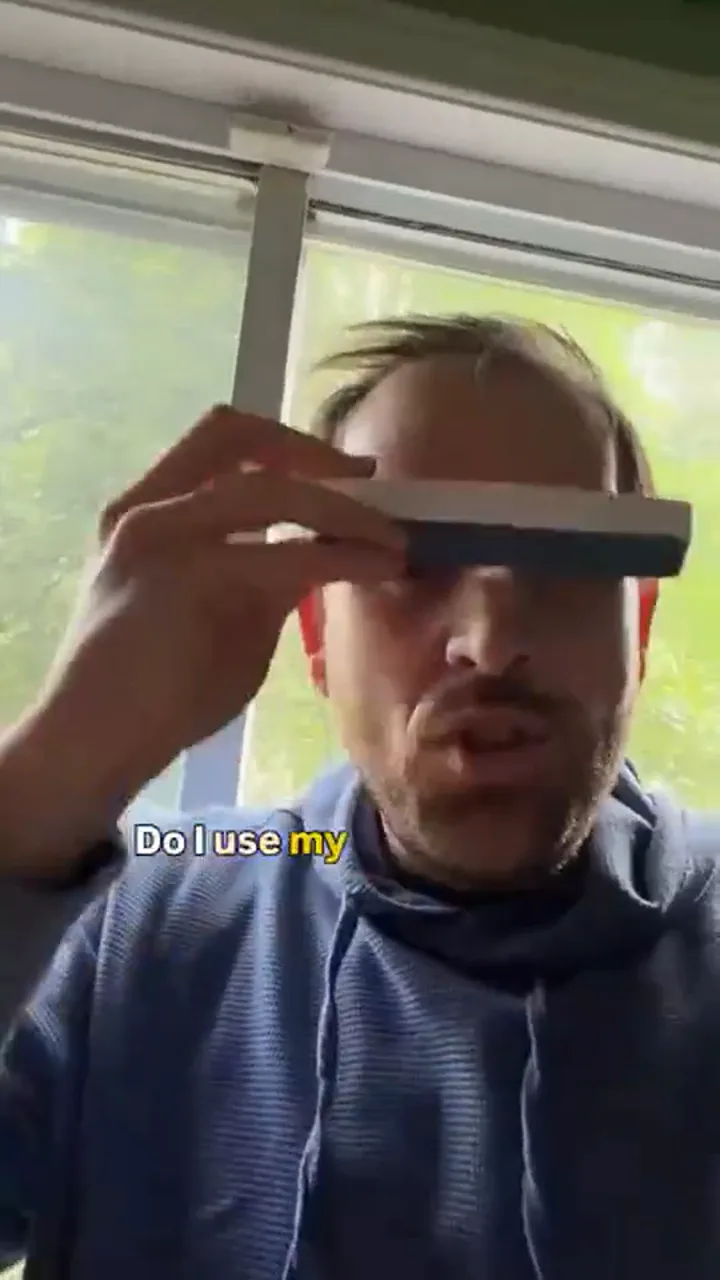 Lichttherapie-Brille · Video-Ad, EN